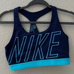 Nike sports bra without pads